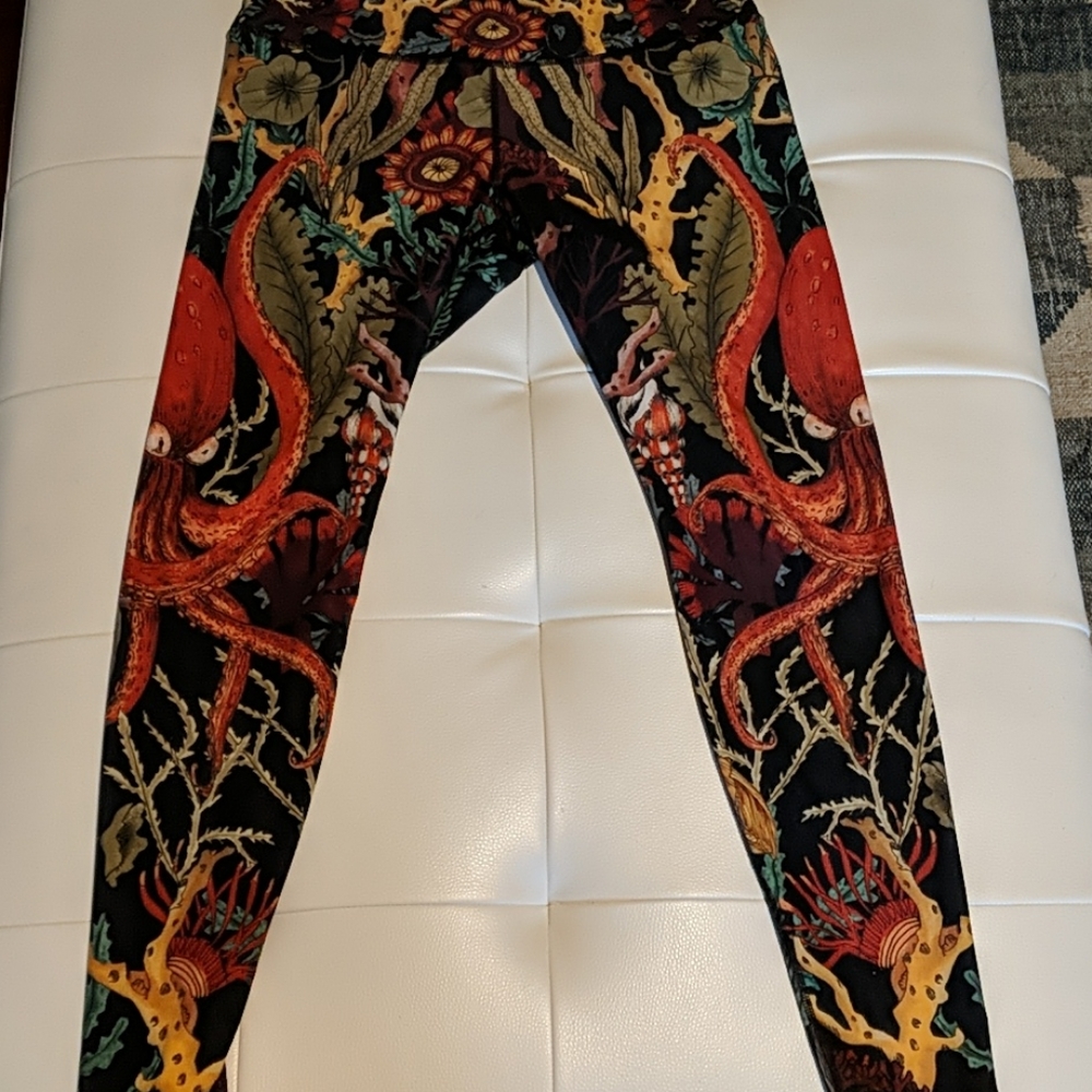 Yoga Democracy yoga pants